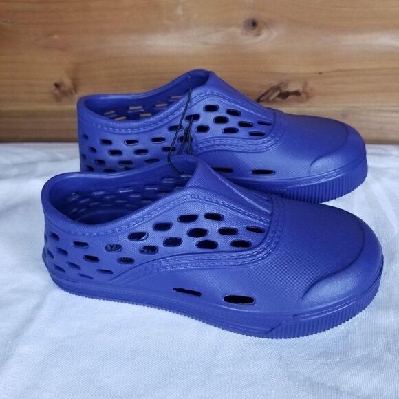 OshKosh B'gosh Boys Clogs (size 10M) - Picture 2 of 8